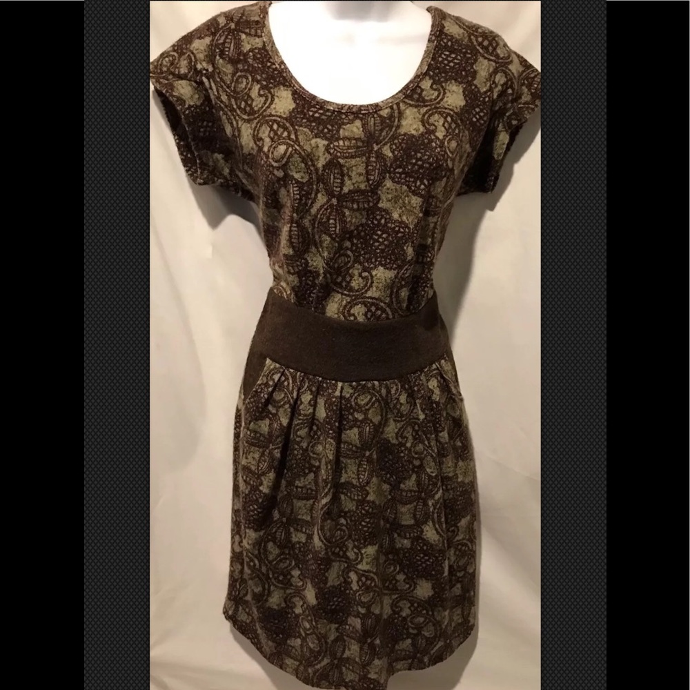 LAVAND Anthropologie Dress  Scoop Pleated Knit Geometric Fit Flare